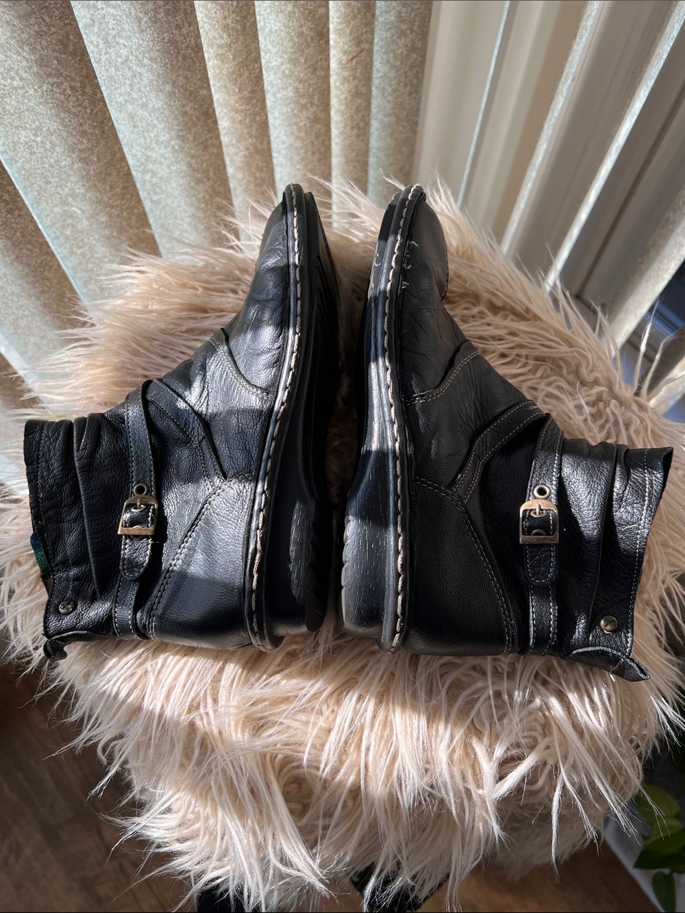 Black Leather Ankle Booties with Zip Accent S-7